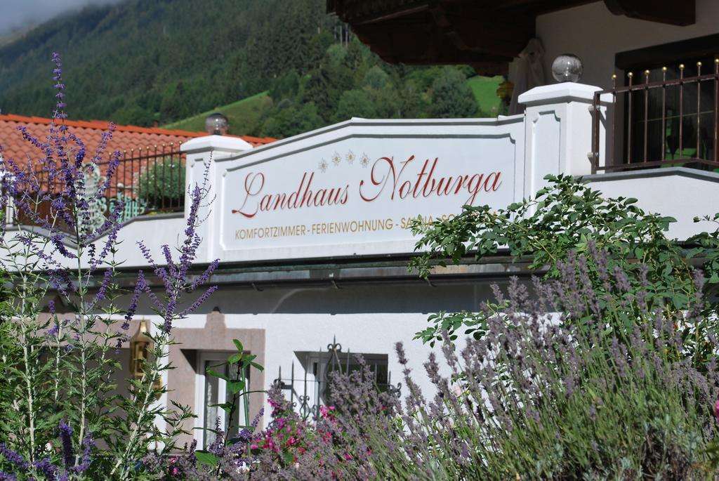 Apartment Landhaus Notburga *